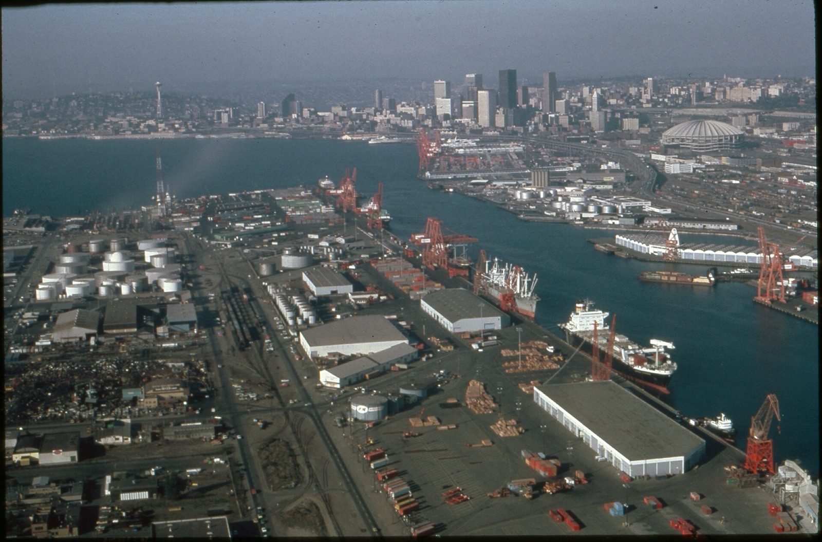 Harbor Island in United States