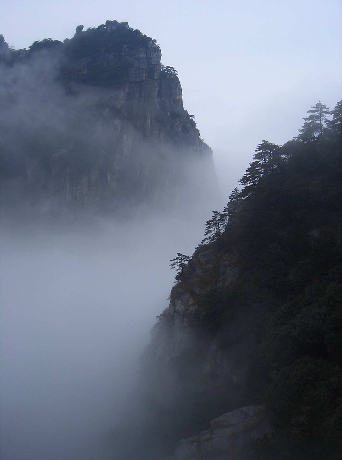 Huangshan UNESCO Global Geopark in CN